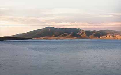 Pyramid Lake