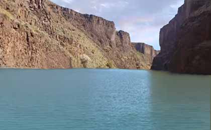 Lake Billy Chinook, Oregon